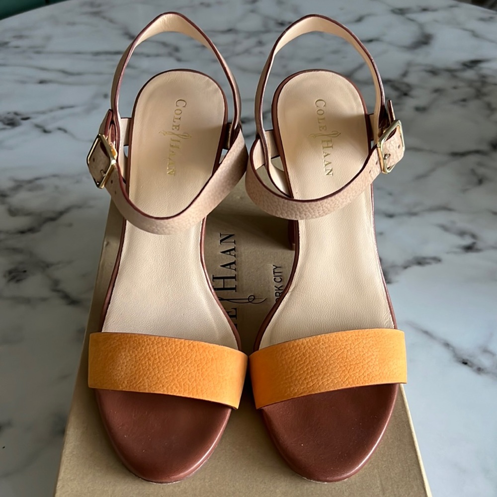 Cole Haan Minetta Sandal -like brand new!